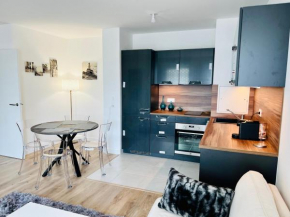 Modern T2 Apart near Paris JO, 15min to Tour Eiffel with RER C